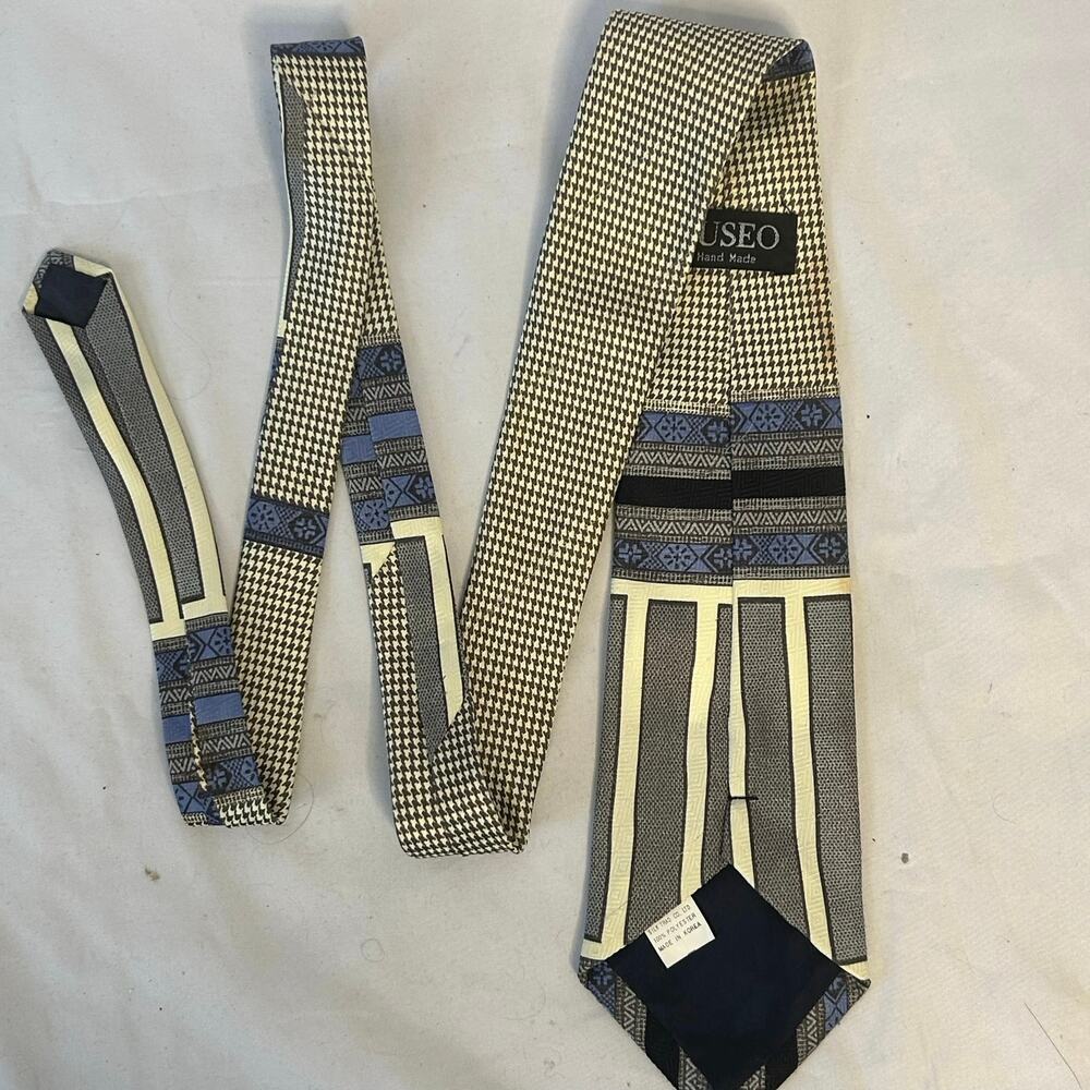 Vintage Museo Silk Tie Houndstooth Geometric Abstract Stripe Avant Garde Italy